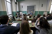 Aggrediti a calci e schiaffi da un allievo, giornata da dimenticare per due professori