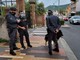 Loano, controlli antidroga della Guardia di Finanza all'esterno dell'Istituto Falcone: fermati due minorenni