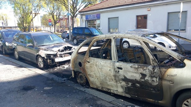 Aeronautica, l’incubo del piromane: altre 3 auto bruciate nella notte