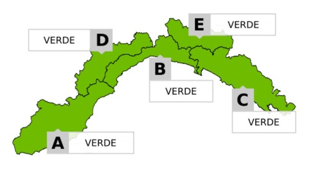 Calcio, Eccellenza. Fine settimana sotto l'acqua, l'Arpal prevede una finestra di parziale tregua domenica pomeriggio Calcio, Eccellenza. Fine settimana sotto l'acqua, l'Arpal prevede una finestra di parziale tregua domenica pomeriggio