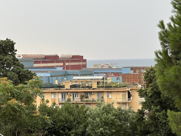Dopo l’estate la politica genovese riparte da Cornigliano: l’incontro con il ministro Urso per l’ex Ilva riapre la stagione amministrativa