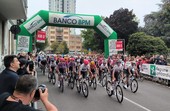 VIDEO. Tre Valli Varesine, si parte: avanti le donne