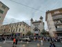 Funerali di Beatrice, Bordighera blindata: grande dispiegamento di forze dell’ordine, tanti cittadini fuori dalla chiesa (Foto e Video) Funerali di Beatrice, Bordighera blindata: grande dispiegamento di forze dell’ordine, tanti cittadini fuori dalla chiesa (Foto e Video)