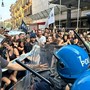 Dalla condanna delle violenze alle dimissioni di Piantedosi, gli scontri di Torino arrivano a Palazzo Lascaris Dalla condanna delle violenze alle dimissioni di Piantedosi, gli scontri di Torino arrivano a Palazzo Lascaris