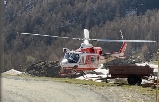 Soccorsi due escursionisti francesi in difficoltà nei pressi dei rifugio Quintino Sella Soccorsi due escursionisti francesi in difficoltà nei pressi dei rifugio Quintino Sella