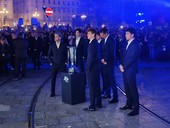 Tutti pazzi per le Atp Finals, bagno di folla per i tennisti sul blue carpet Tutti pazzi per le Atp Finals, bagno di folla per i tennisti sul blue carpet