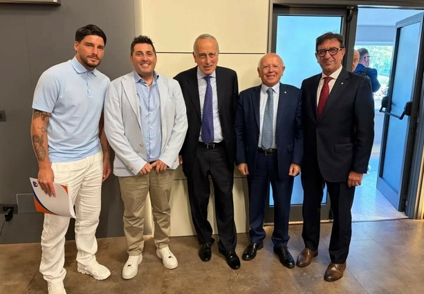Calcio | Millesimo. Primo giorno di scuola nella capitale, il presidente Levratto a Roma per il summit della LND Calcio | Millesimo. Primo giorno di scuola nella capitale, il presidente Levratto a Roma per il summit della LND