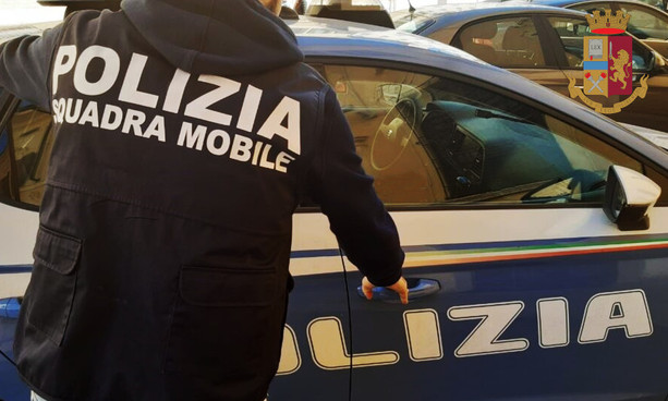 Racket della &quot;security&quot; illegale, il Questore: &quot;Mezzi utilizzati di carattere mafioso&quot;. Alcuni locali si erano opposti