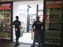 Minimarket sotto la lente della Polizia Locale, 24 denunce a Mirafiori nel 2025 Minimarket sotto la lente della Polizia Locale, 24 denunce a Mirafiori nel 2025