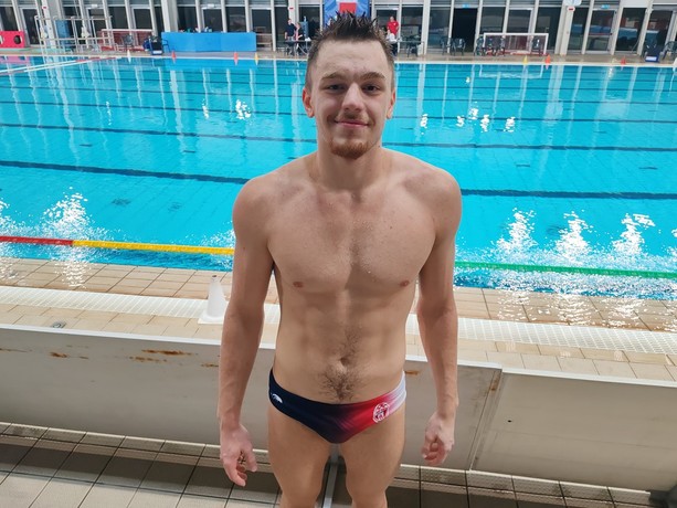 Pallanuoto. Rari travolgente contro Trieste, successo per 19-10: pokerissimo di Leinweber