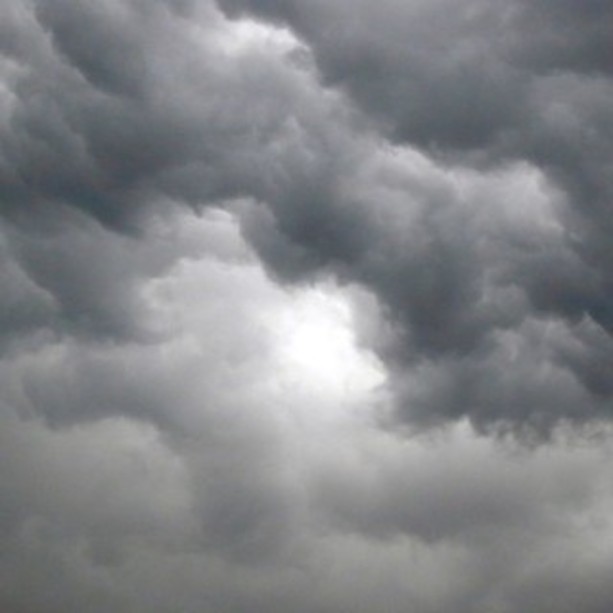 Torna il maltempo, inizio settimana con temporali e nubi sul Torinese