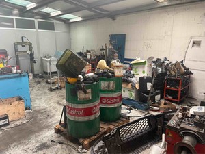 Savigliano, chiusa officina meccanica non autorizzata e sequestrata attrezzatura Savigliano, chiusa officina meccanica non autorizzata e sequestrata attrezzatura