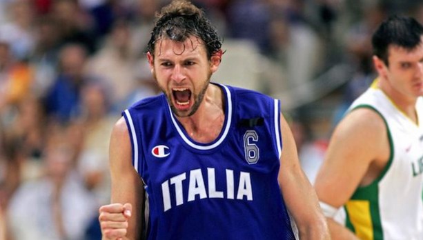 Azzurro e biancorosso, gli Europei e la Varese di Galanda: «Nazionale con qualità ed esperienza: è il momento giusto. Coach Kastritis? Gli auguro di continuare così»