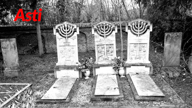 Oggi la Giornata della Memoria ad Asti con momenti, riflessioni, storie e pietre d'inciampo. Medaglie alla memoria di 28 cittadini deportati Oggi la Giornata della Memoria ad Asti con momenti, riflessioni, storie e pietre d'inciampo. Medaglie alla memoria di 28 cittadini deportati