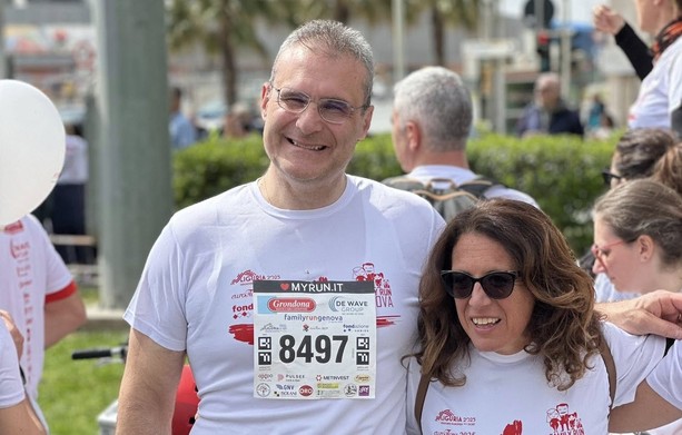 Elezioni comunali, anche Piciocchi va di corsa: con famiglia al completo e Ilaria Cavo partecipa alla Family Run