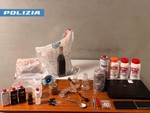 Laboratorio chimico per la droga nella stanza da letto, arrestato studente di Ingegneria a Pozzo Strada Laboratorio chimico per la droga nella stanza da letto, arrestato studente di Ingegneria a Pozzo Strada