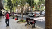 Sanremo, tensioni e degrado in corso Garibaldi per alcuni senza fissa dimora: interviene la Polizia, Amaie pulisce e disinfetta (Foto) Sanremo, tensioni e degrado in corso Garibaldi per alcuni senza fissa dimora: interviene la Polizia, Amaie pulisce e disinfetta (Foto)