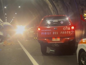 Tragedia sulla Statale 28 a Cesio: muore 68enne di Sanremo dopo violento schianto in galleria tra più veicoli