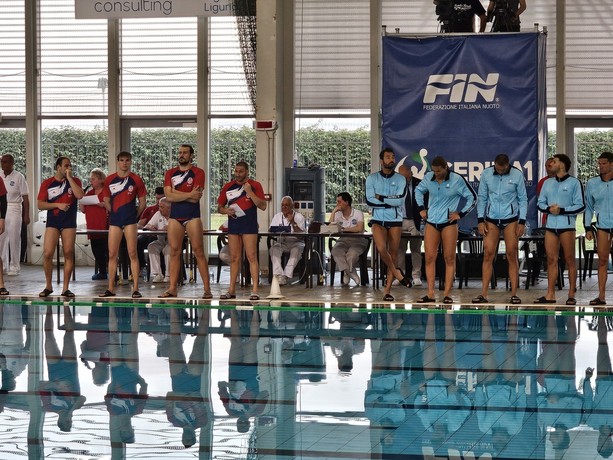 Pallanuoto. Beffa Rari con un gol annullato in extremis: in finale per lo Scudetto, col brivido, ci va la Pro Recco