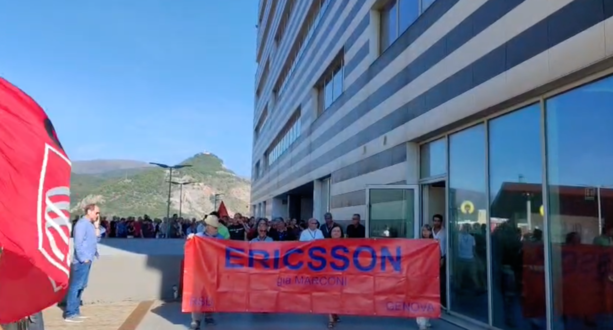 Vertenza Ericsson, la multinazionale conferma i 131 licenziamenti anche in Commissione parlamentare Vertenza Ericsson, la multinazionale conferma i 131 licenziamenti anche in Commissione parlamentare