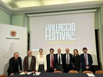 Villaggio del Festival 2026, presentata l’edizione delle grandi partnership: attese oltre 40mila presenze a Villa Ormond (Foto e video) Villaggio del Festival 2026, presentata l’edizione delle grandi partnership: attese oltre 40mila presenze a Villa Ormond (Foto e video)