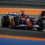 F1. In Qatar vince Verstappen che porta la sfida mondiale all'ultima gara. Leclerc ingiudicabile