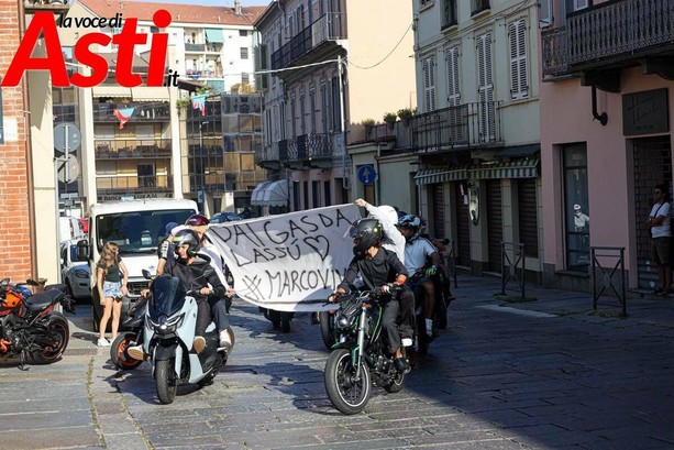 Un rombo di motori per ricordare Marco Farinella: il 4 ottobre raduno in piazza Cosma Manera Un rombo di motori per ricordare Marco Farinella: il 4 ottobre raduno in piazza Cosma Manera