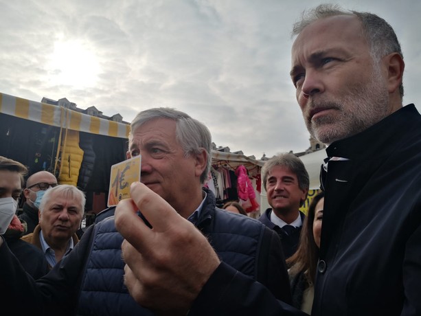 Damilano promette: "Ridurrò biglietti del bus e metro di Torino a un euro" [FOTO e VIDEO]