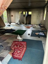 Prima lo sgombero degli abusivi poi la demolizione, addio all'ex bocciofila di Borgo Vittoria [FOTO]