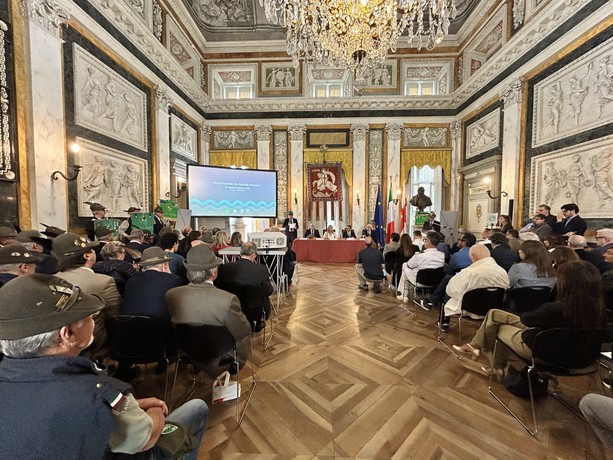 Genova lancia il marchio ufficiale della 97ª Adunata degli Alpini: “Un ritorno a casa dopo venticinque anni”