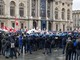 Primo Maggio violento a Torino, un fotoreporter racconta: "Accerchiato e minacciato di morte dai manifestanti" Primo Maggio violento a Torino, un fotoreporter racconta: "Accerchiato e minacciato di morte dai manifestanti"