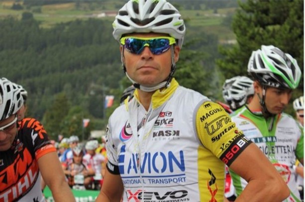 Il Giro arriva ad Andora, l'ex ciclista Celestino sente aria di casa: &quot;Motivo di orgoglio e soddisfazione, mai visto il paese così in festa&quot;