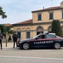 Cerca di soffocare la mamma per una bolletta: 33enne in manette per tentato omicidio Cerca di soffocare la mamma per una bolletta: 33enne in manette per tentato omicidio
