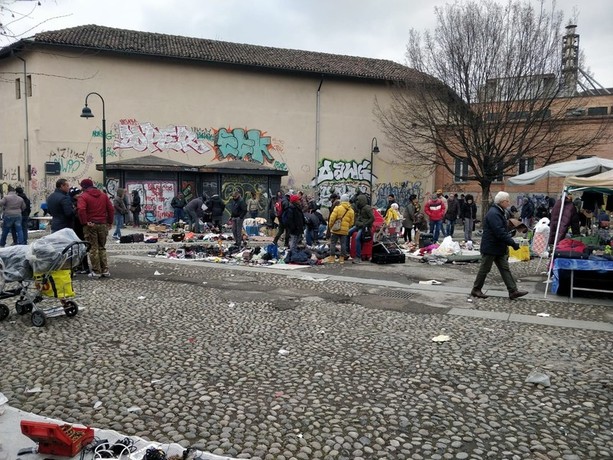 Stretta sul Barattolo, salvi i fondi per i Distretti del Commercio di Vallette e Mirafiori Stretta sul Barattolo, salvi i fondi per i Distretti del Commercio di Vallette e Mirafiori