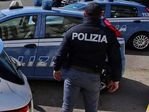 Donna che aveva tentato il suicidio salvata dalla Polizia Donna che aveva tentato il suicidio salvata dalla Polizia