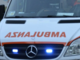 Auto si schianta contro un albero a Chieti: feriti quattro giovani, alcuni residenti nel Varesotto