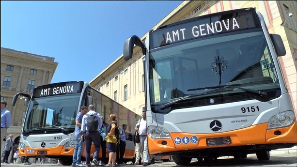 Molestie sui bus, il Municipio Ponente: "Più formazione per il personale Amt" Molestie sui bus, il Municipio Ponente: "Più formazione per il personale Amt"