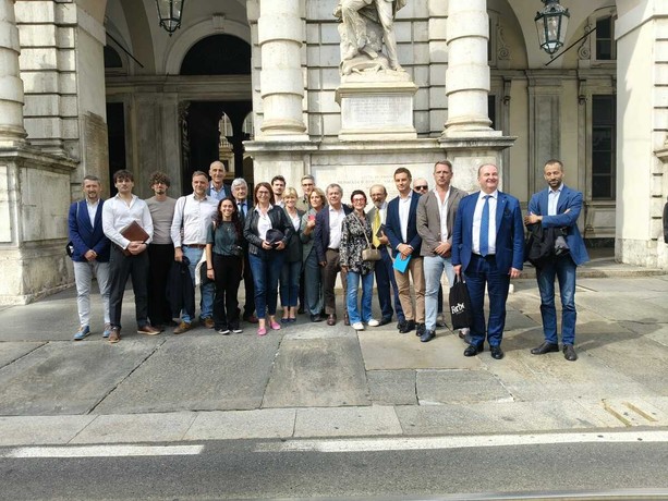 Lavoro, sicurezza e transizione ecologica. Lo Russo detta le priorità per la campagna elettorale: "Tavolo aperto al M5S, forze sociali e economiche" Lavoro, sicurezza e transizione ecologica. Lo Russo detta le priorità per la campagna elettorale: "Tavolo aperto al M5S, forze sociali e economiche"