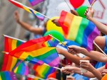 Volontario del Torino Pride aggredito in centro dopo Lovers. Lo Russo: "Nella nostra città non c'è spazio per episodi come questo"