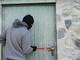 Imperia, furti nell’entroterra di Porto Maurizio. Un testimone: “Sono italiani, indossano passamontagna e maschere di plastica" Imperia, furti nell’entroterra di Porto Maurizio. Un testimone: “Sono italiani, indossano passamontagna e maschere di plastica"