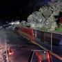 Frana sull’Aurelia tra Vesima e Arenzano, notte di lavoro per i vigili del fuoco e Anas: strada ancora chiusa Frana sull’Aurelia tra Vesima e Arenzano, notte di lavoro per i vigili del fuoco e Anas: strada ancora chiusa