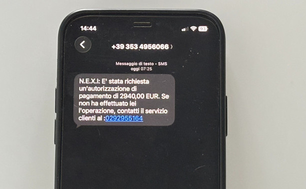 Truffa dello "smishing": finti carabinieri raggirano imprenditrice per 40mila euro Truffa dello "smishing": finti carabinieri raggirano imprenditrice per 40mila euro