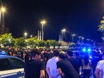 Investito mentre scappa da un controllo antidroga, scoppia la tensione in corso Principe Oddone Investito mentre scappa da un controllo antidroga, scoppia la tensione in corso Principe Oddone
