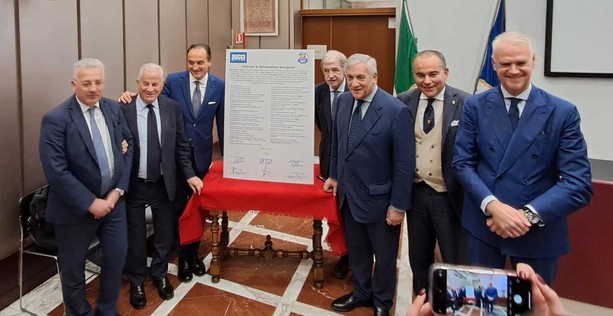 Savona, firmato il “Patto per le Infrastrutture in Liguria” tra Bucci e Tajani per decine di opere in Liguria