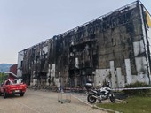 Incendio nella notte al supermercato Conad di Toirano, vigili del fuoco in azione (FOTO) Incendio nella notte al supermercato Conad di Toirano, vigili del fuoco in azione (FOTO)
