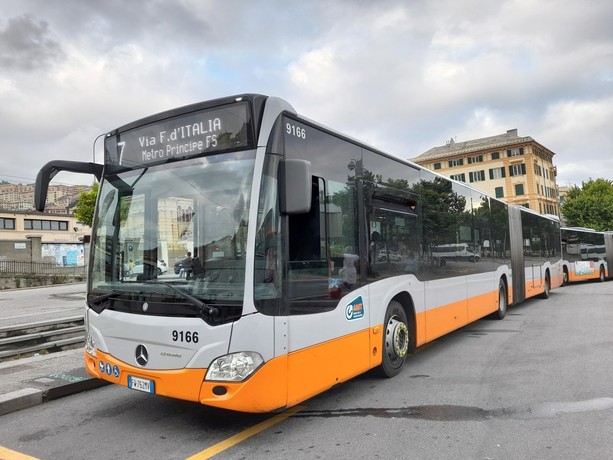 Trasporto pubblico, si dimette il Cda di AMT: la decisione durante l’assemblea dei soci
