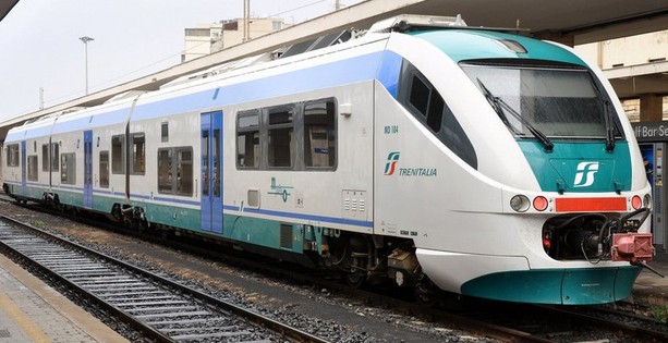 Da domani, sabato 1° maggio, tornano i "treni del mare" da Torino alla Riviera Ligure
