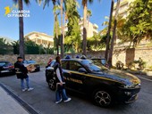 Escort sul web, scoperta dalla Guardia di Finanza una maxi evasione fiscale internazionale da 4 milioni di euro (Video) Escort sul web, scoperta dalla Guardia di Finanza una maxi evasione fiscale internazionale da 4 milioni di euro (Video)