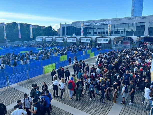 Salone del Libro: nuovo ingresso con l'abbonamento pomeridiano e firmacopie a fasce orarie
