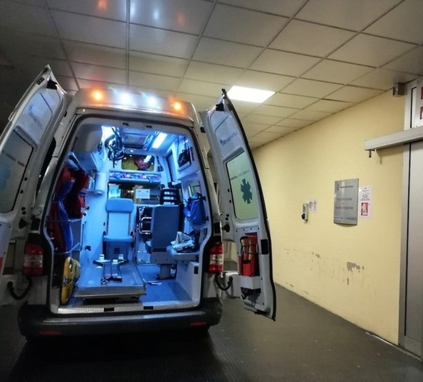 Albenga, esplode una bombola di ossigeno in un’abitazione: grave un uomo